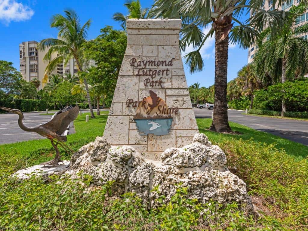 241 Colonade Cir, Naples, photo 37