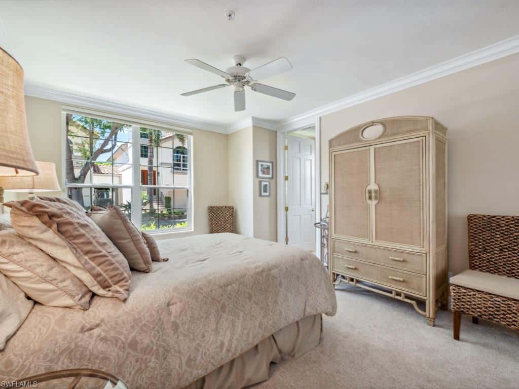 241 Colonade Cir, Naples, photo 15