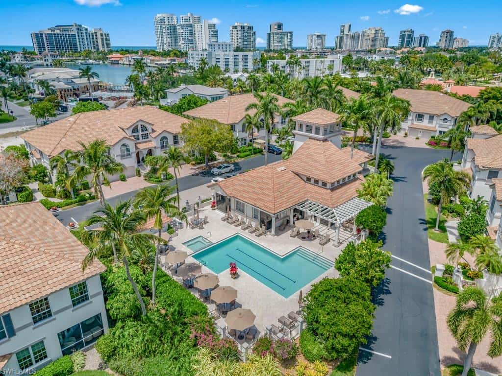 241 Colonade Cir, Naples, photo 31