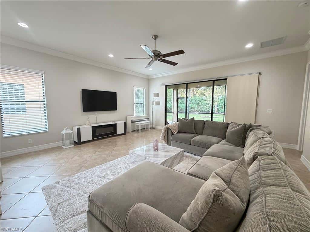 3195 Pacific Dr, Naples, photo 9