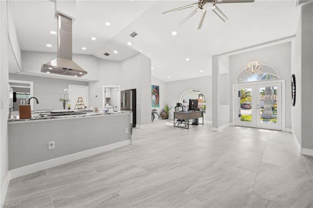 4608 25th Ct, Cape Coral, photo 5