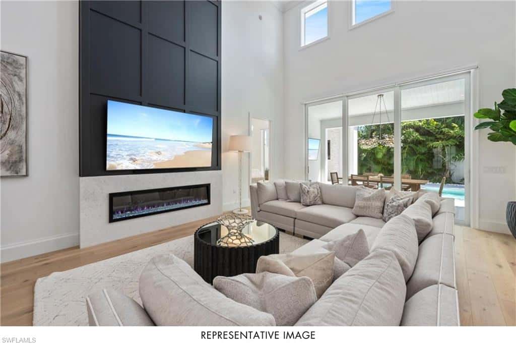1105 Hollygate Ln, Naples, photo 6