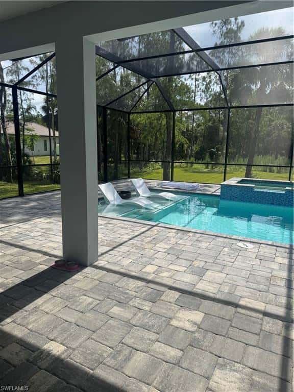 544 31st St, Naples, photo 33