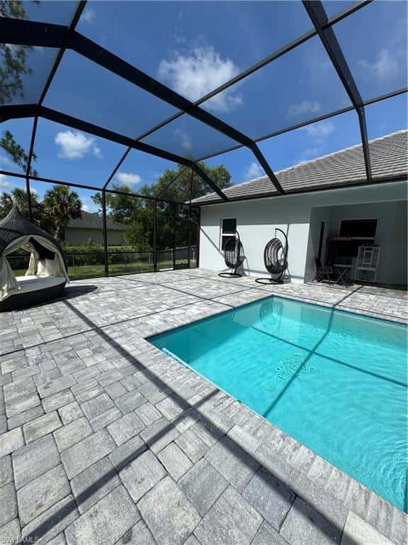 544 31st St, Naples, photo 29