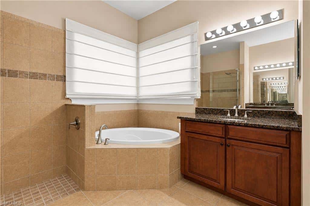 291 Saddlebrook Ln, Naples, photo 23