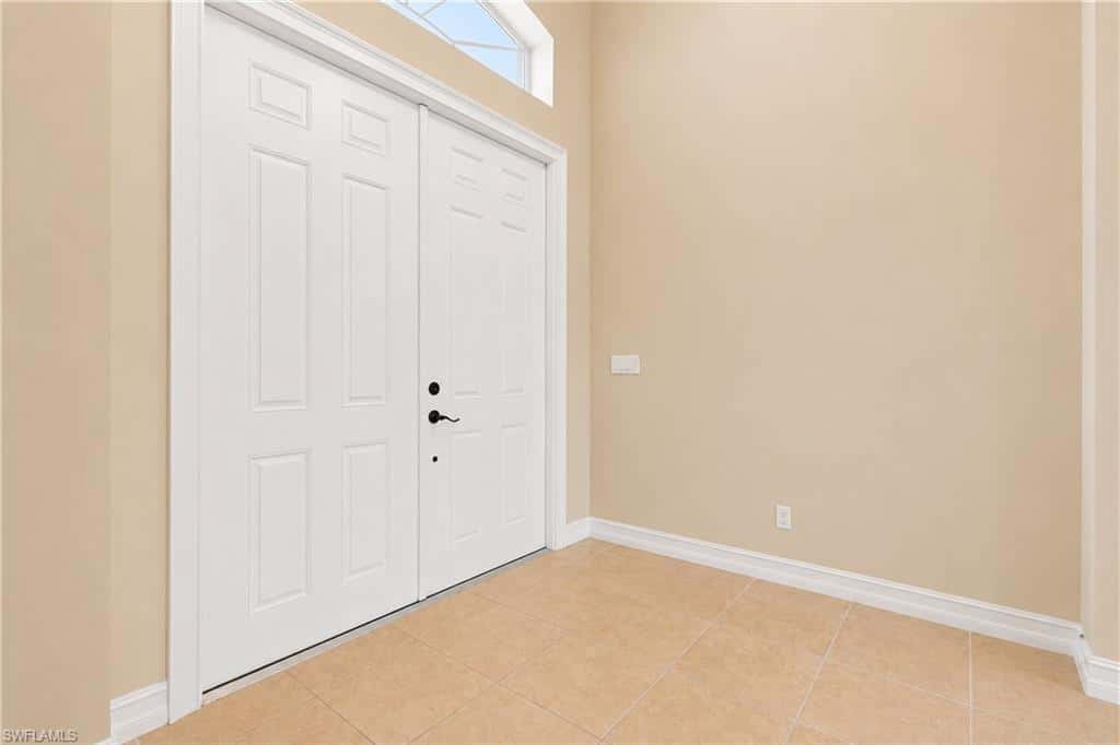 291 Saddlebrook Ln, Naples, photo 6