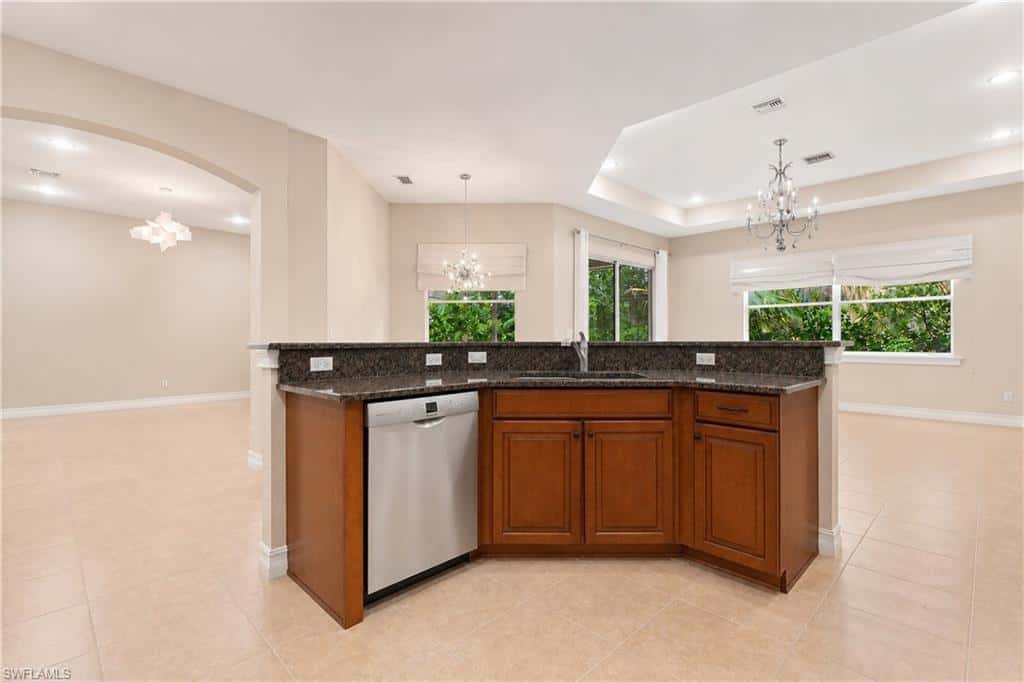 291 Saddlebrook Ln, Naples, photo 14