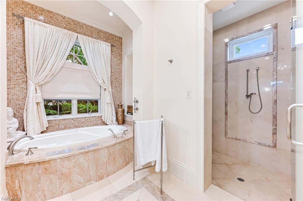 2560 Half Moon Walk, Naples, photo 22