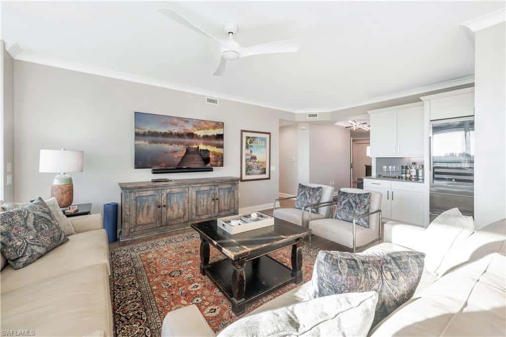 455 Cove Tower Dr #903, Naples, photo 5