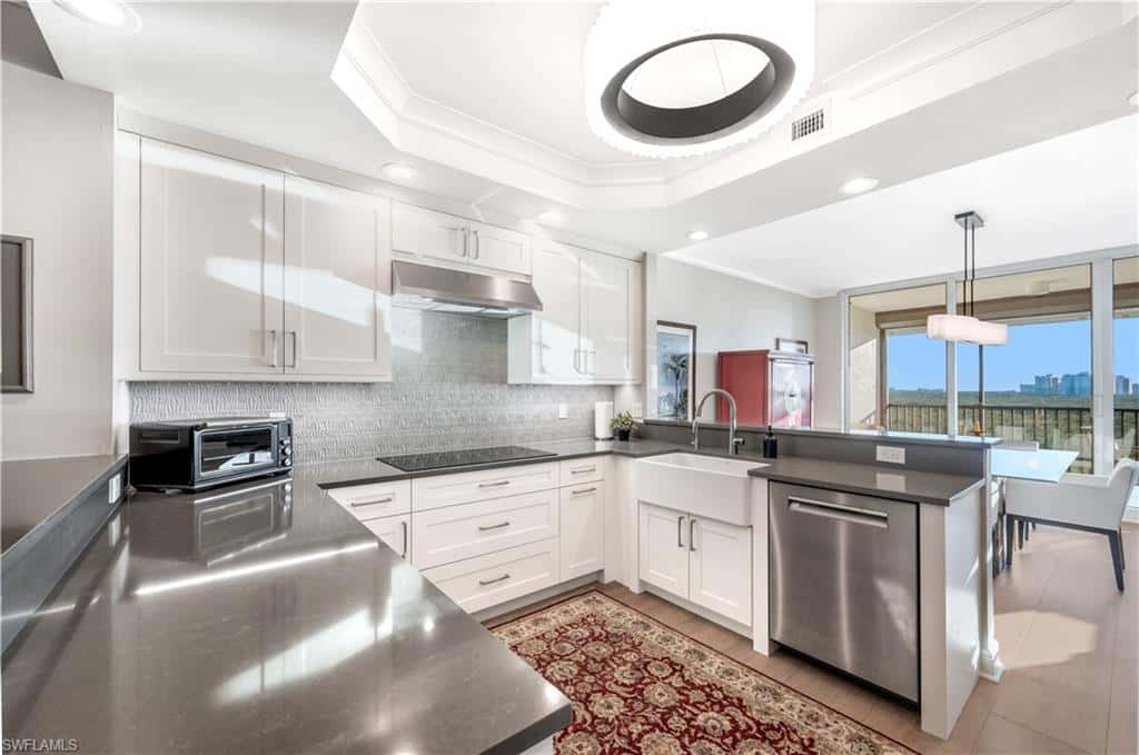 455 Cove Tower Dr #903, Naples, photo 10