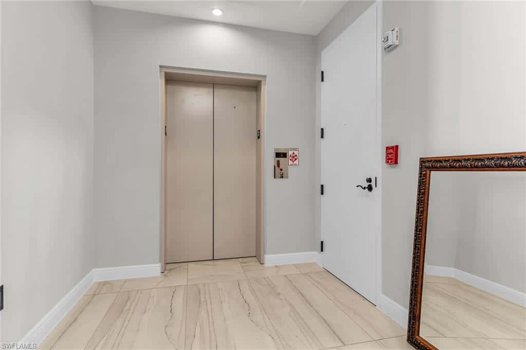 1050 Borghese Ln #2105, Naples, photo 32