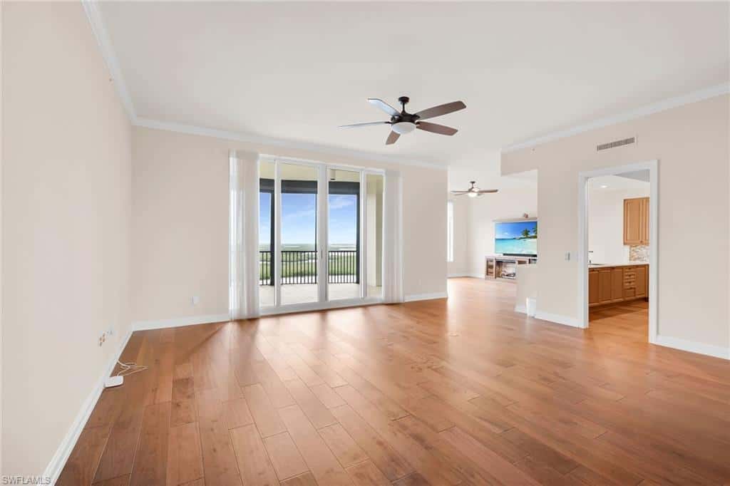 1050 Borghese Ln #2105, Naples, photo 4