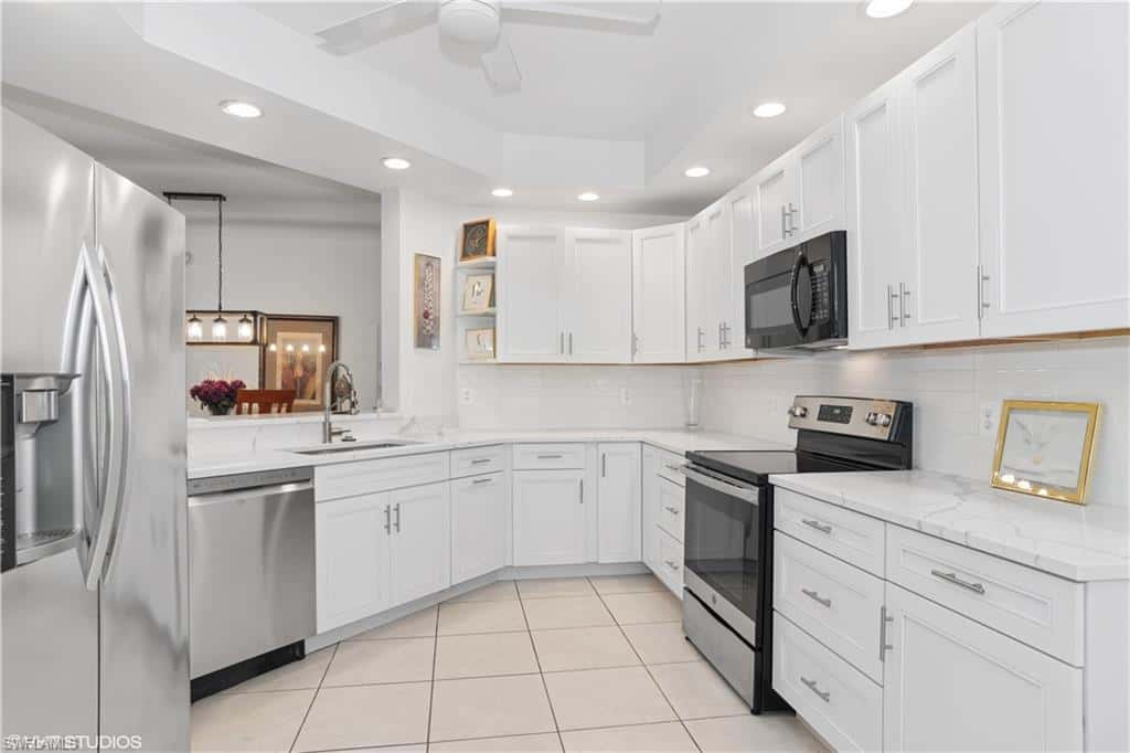 7048 Pelican Bay Blvd #c-105, Naples, photo 7