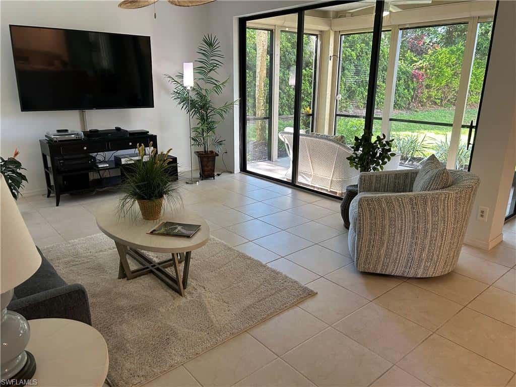 7048 Pelican Bay Blvd #c-105, Naples, photo 4