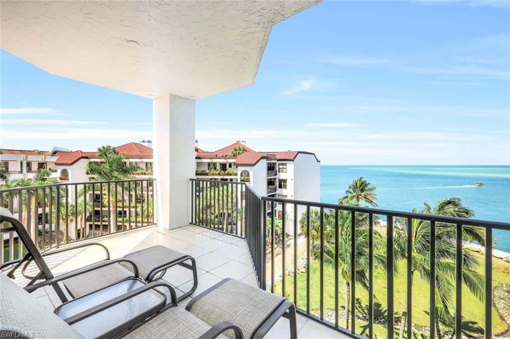 700 La Peninsula Blvd #401, Naples, photo 23