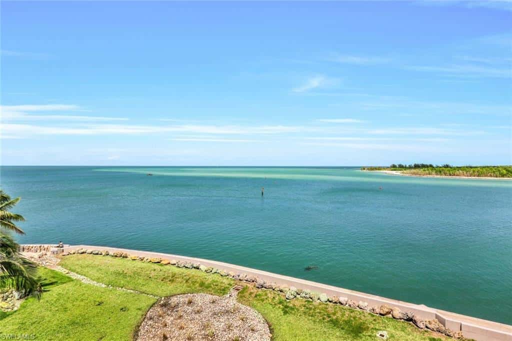 700 La Peninsula Blvd #401, Naples, photo 30
