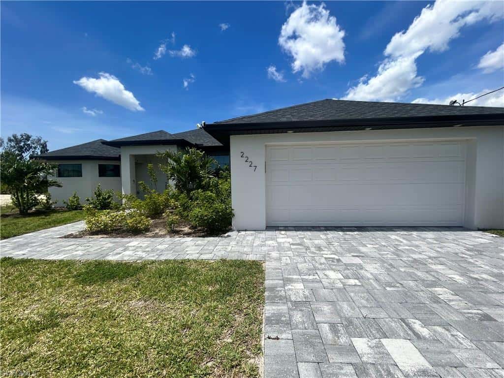 2227 2nd Ter, Cape Coral, photo 35