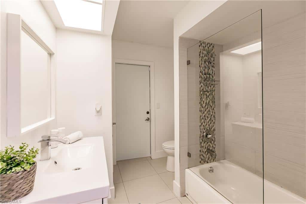 240 Laurent Ct, Lehigh Acres, photo 27