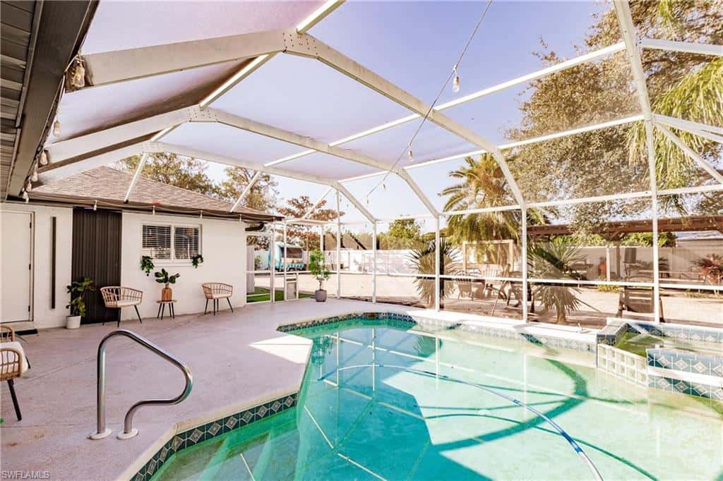 240 Laurent Ct, Lehigh Acres, photo 36