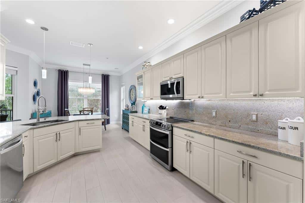 7832 Clemson St #202, Naples, photo 27