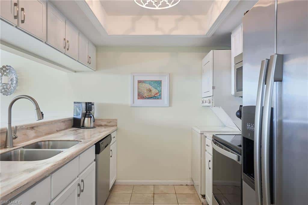 17080 Harbour Point Dr #211, Fort Myers, photo 9