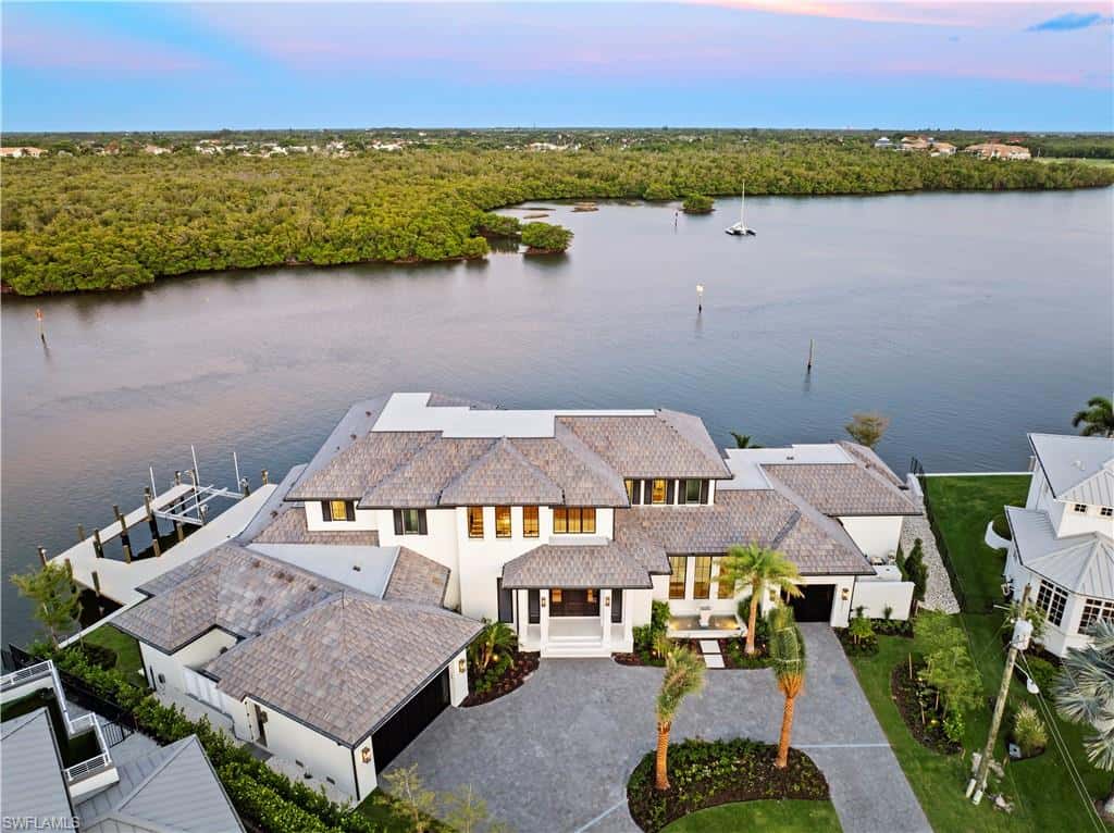 2375 Snook Dr, Naples, photo 5