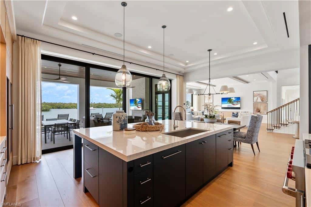 2375 Snook Dr, Naples, photo 10