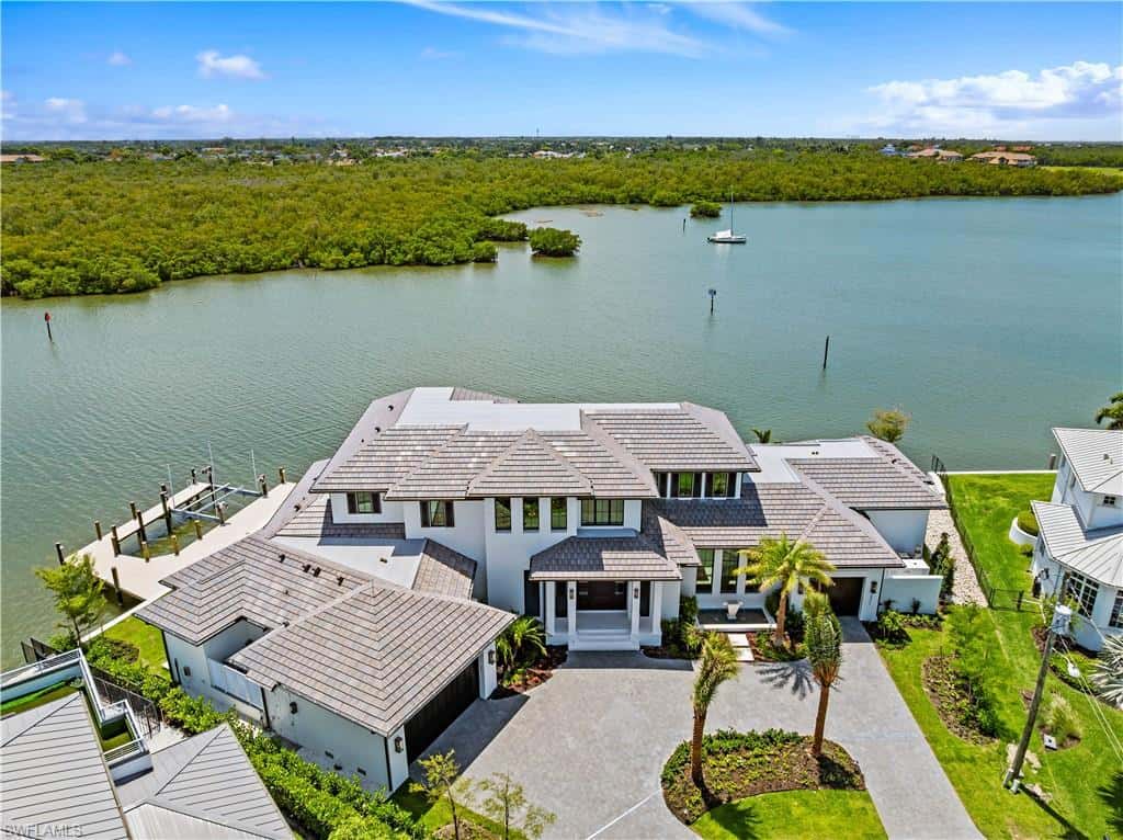 2375 Snook Dr, Naples, photo 33
