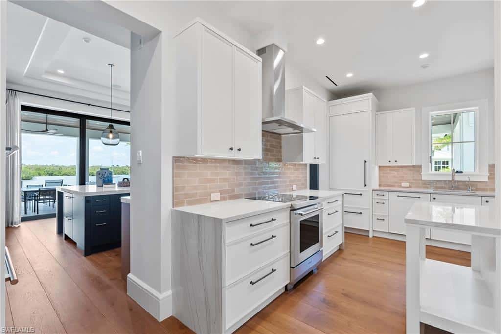 2375 Snook Dr, Naples, photo 11