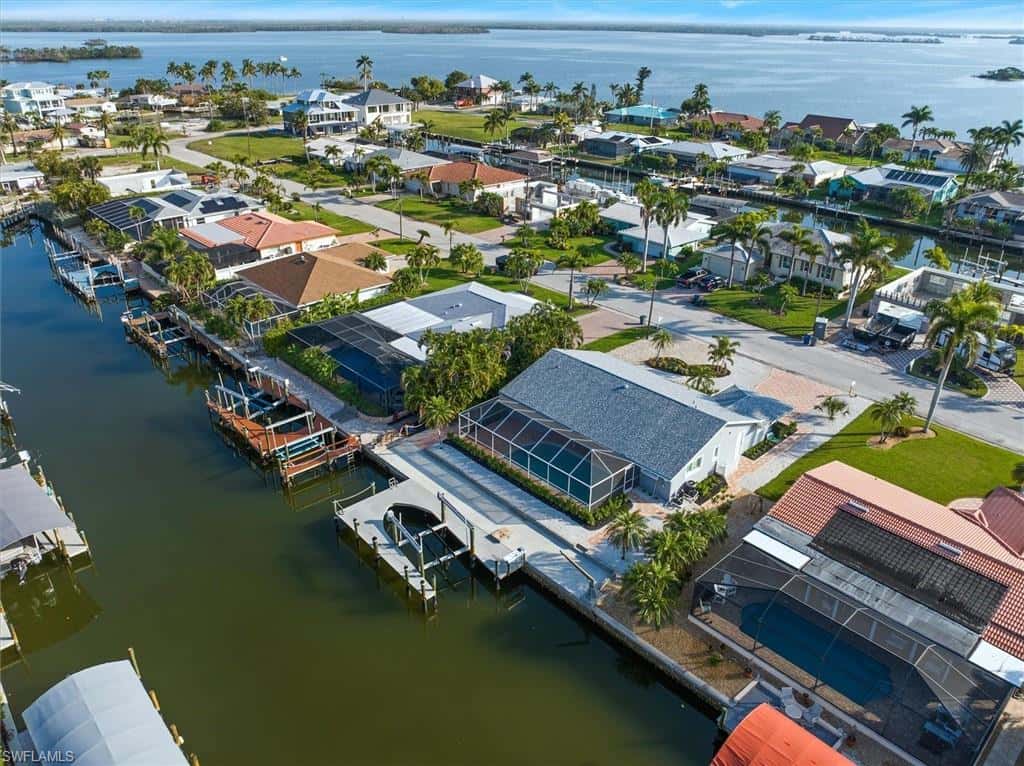 16 Palmview Blvd, Fort Myers Beach, photo 37