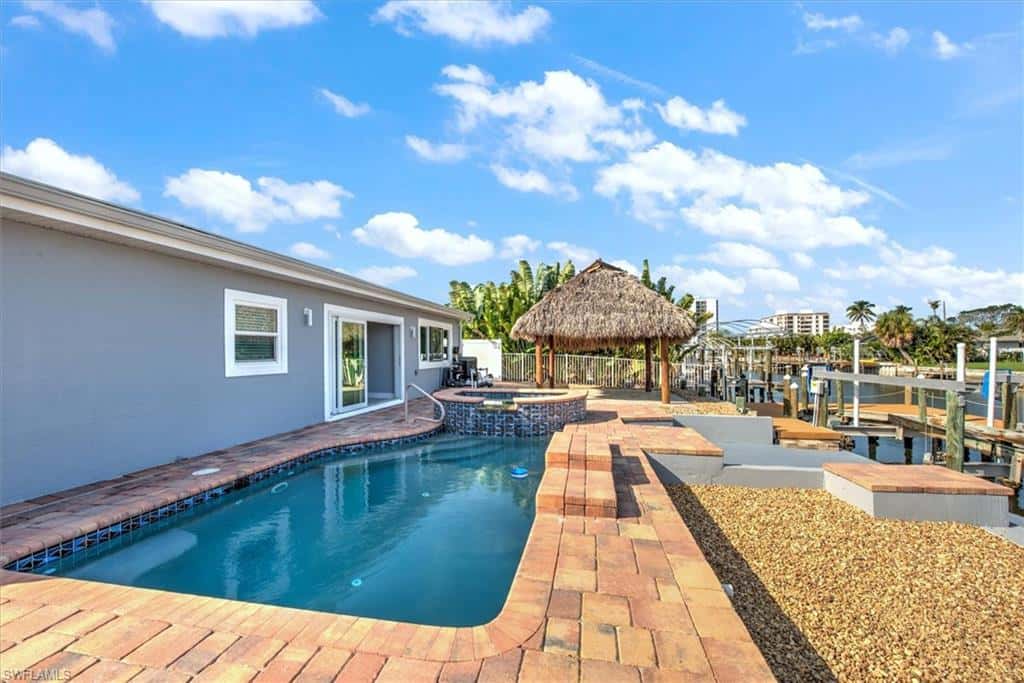 127 Albatross St, Fort Myers Beach, photo 26