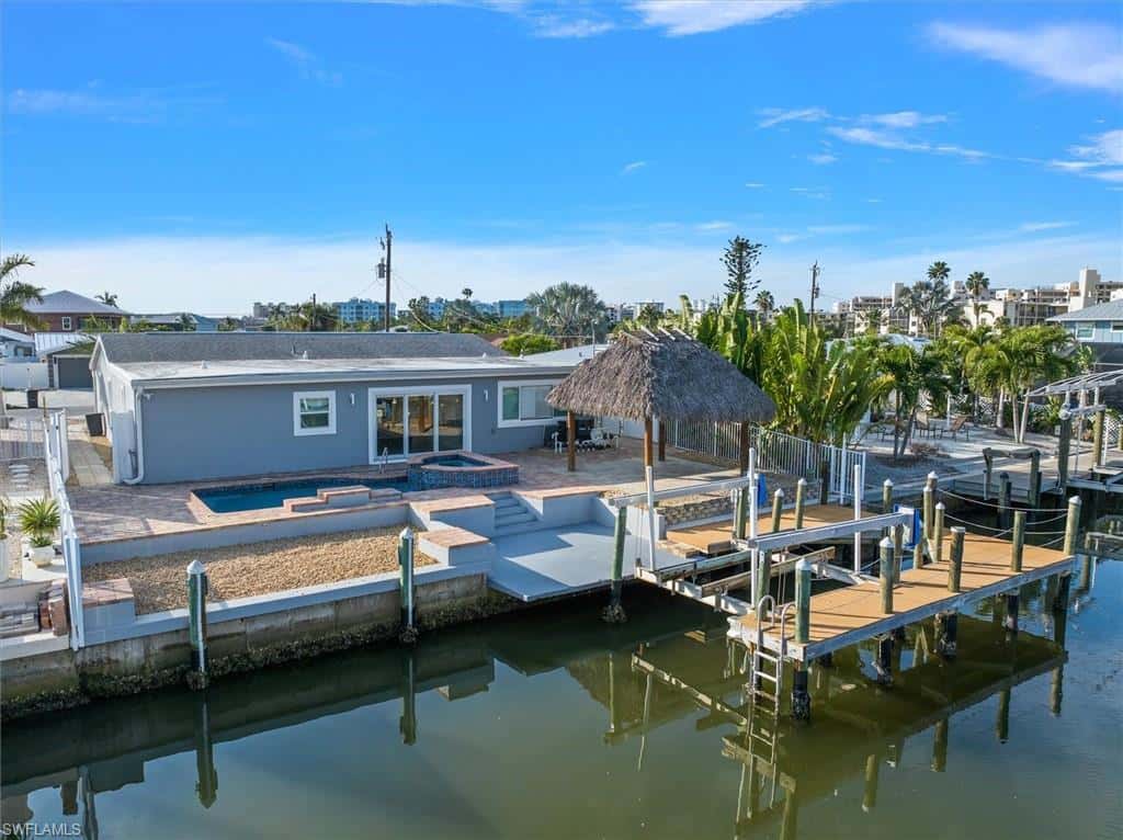 127 Albatross St, Fort Myers Beach, photo 20