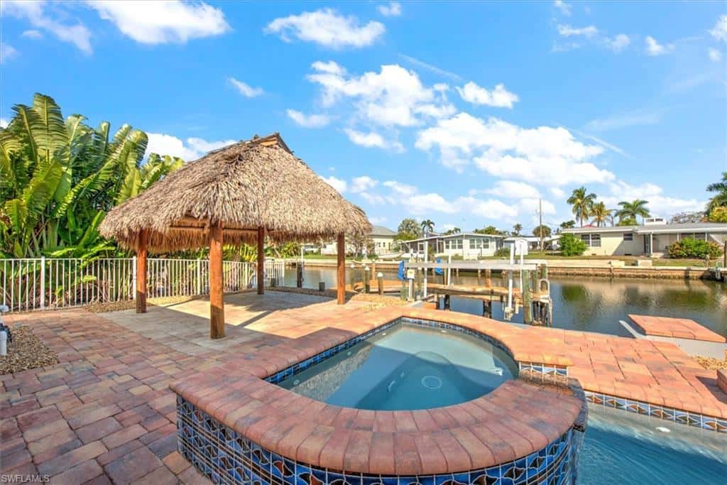 127 Albatross St, Fort Myers Beach, photo 34