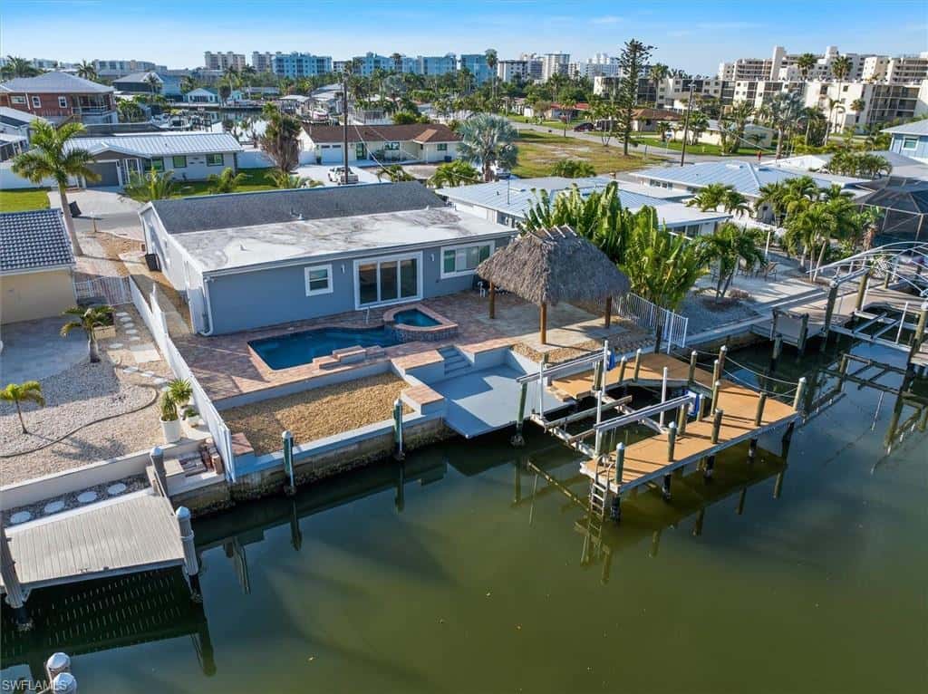 127 Albatross St, Fort Myers Beach, photo 37