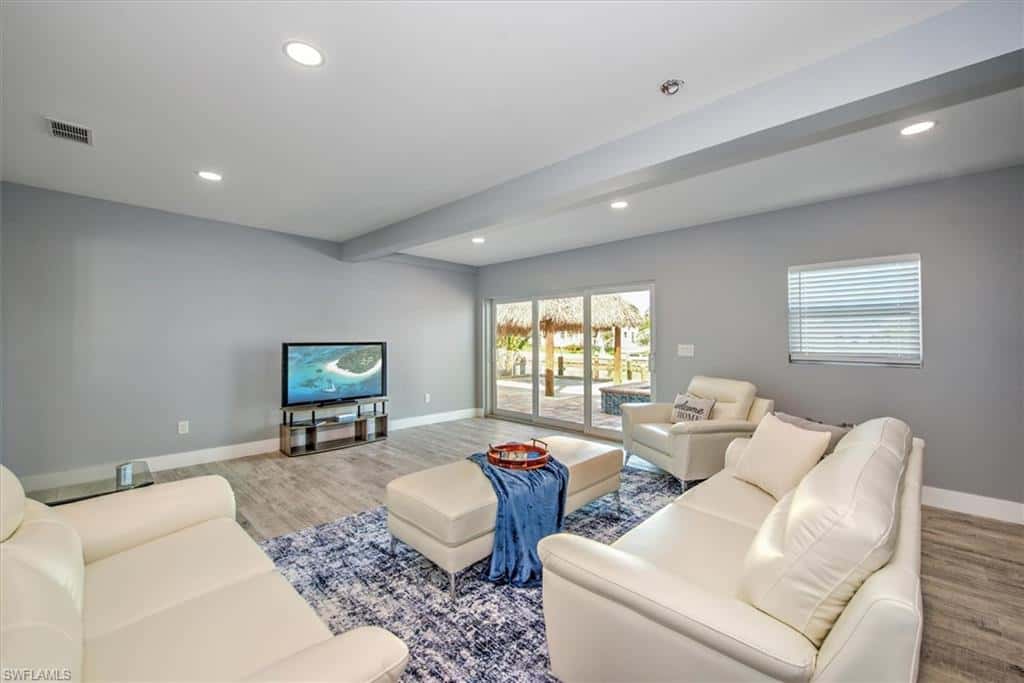 127 Albatross St, Fort Myers Beach, photo 11