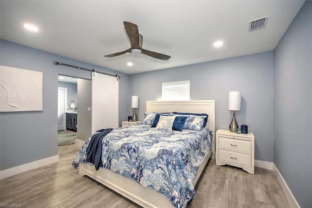 127 Albatross St, Fort Myers Beach, photo 8