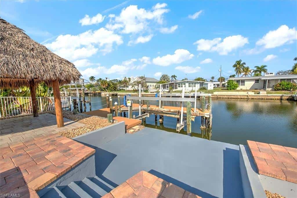 127 Albatross St, Fort Myers Beach, photo 25