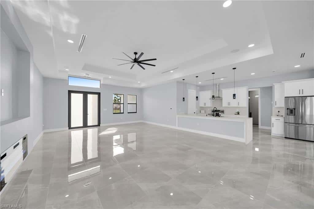 423 6th Ter, Cape Coral, photo 9