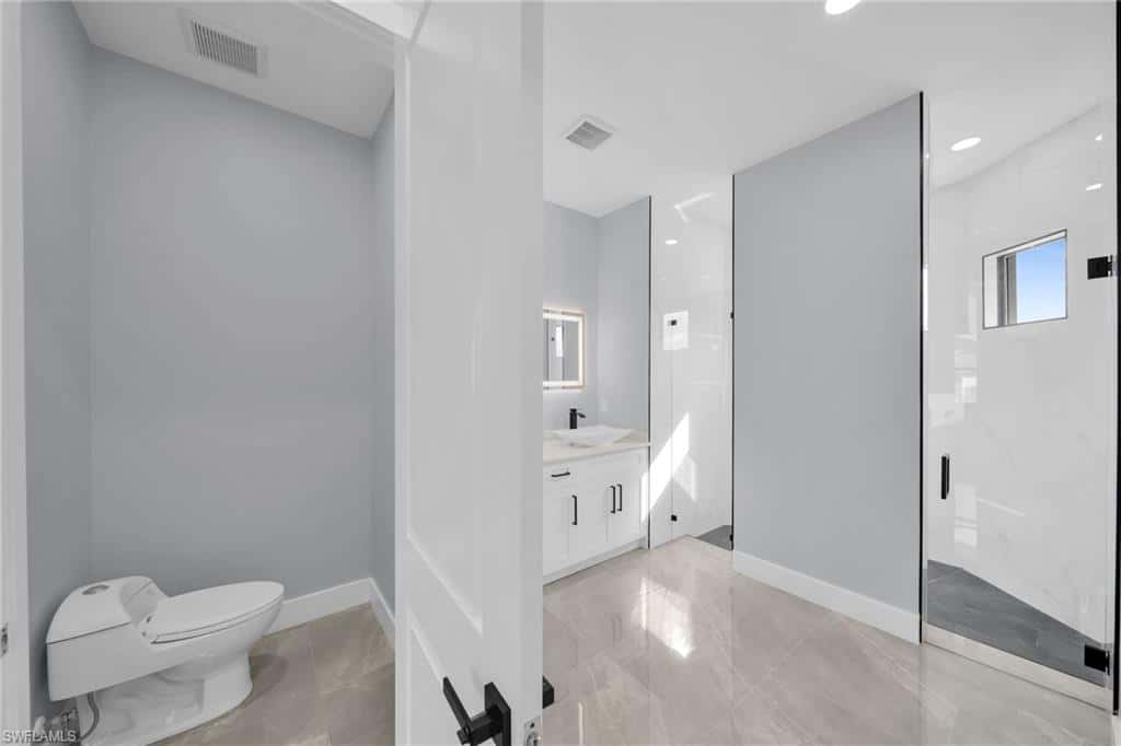 423 6th Ter, Cape Coral, photo 34