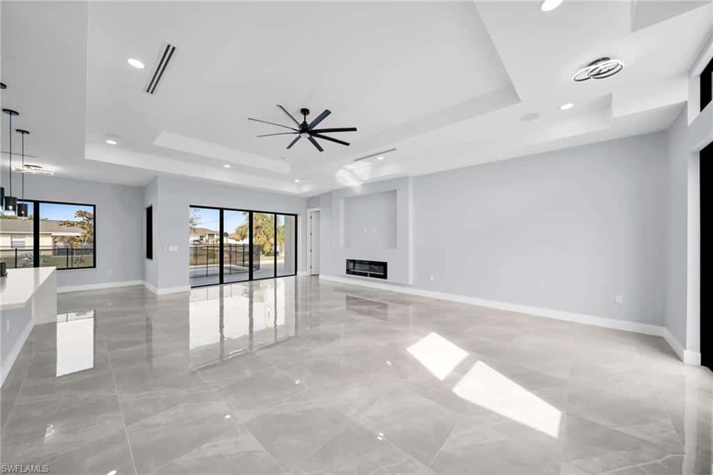 423 6th Ter, Cape Coral, photo 29