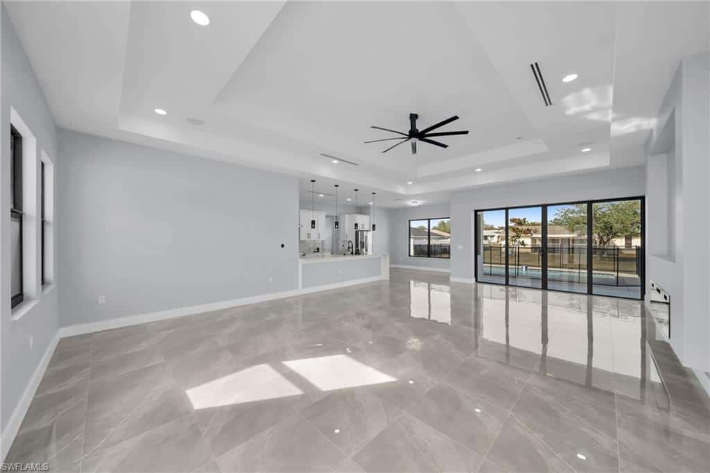423 6th Ter, Cape Coral, photo 8