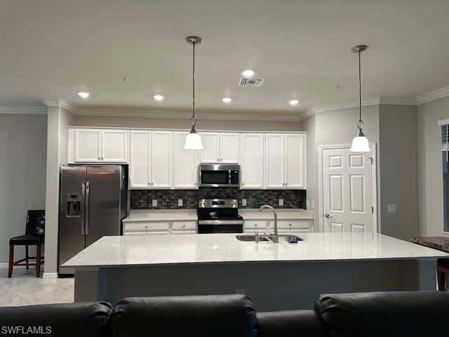 12048 Hawthorn Lake Dr #201, Fort Myers, photo 4