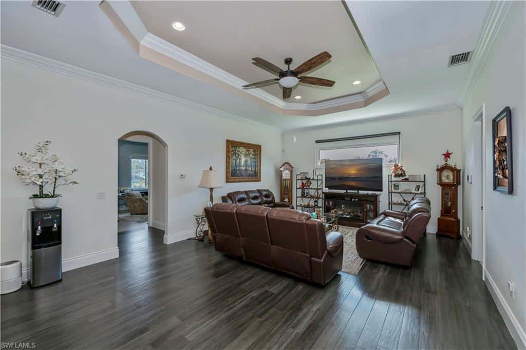 802 Poinsettia Ave, Lehigh Acres, photo 12