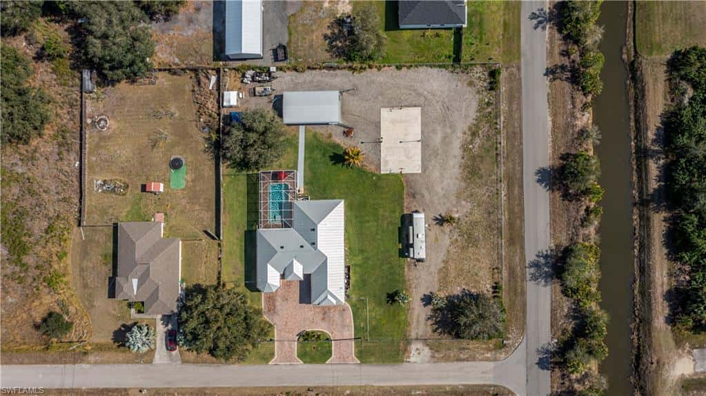 802 Poinsettia Ave, Lehigh Acres, photo 32