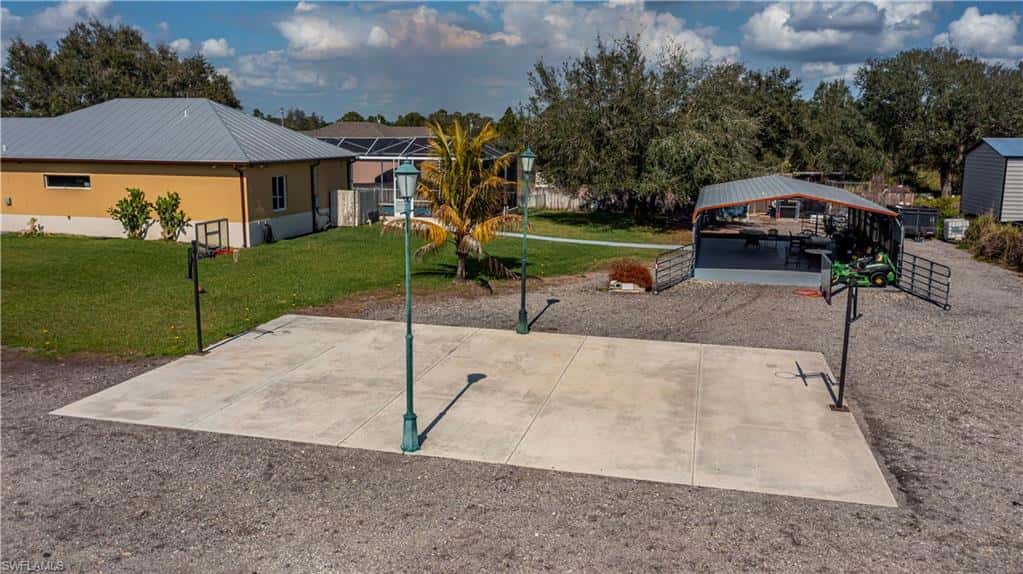 802 Poinsettia Ave, Lehigh Acres, photo 30