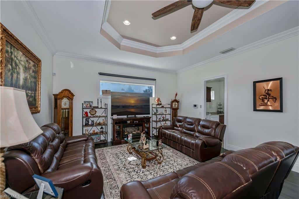 802 Poinsettia Ave, Lehigh Acres, photo 14