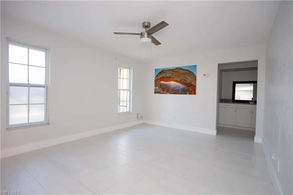 1217 17th Ter, Cape Coral, photo 6