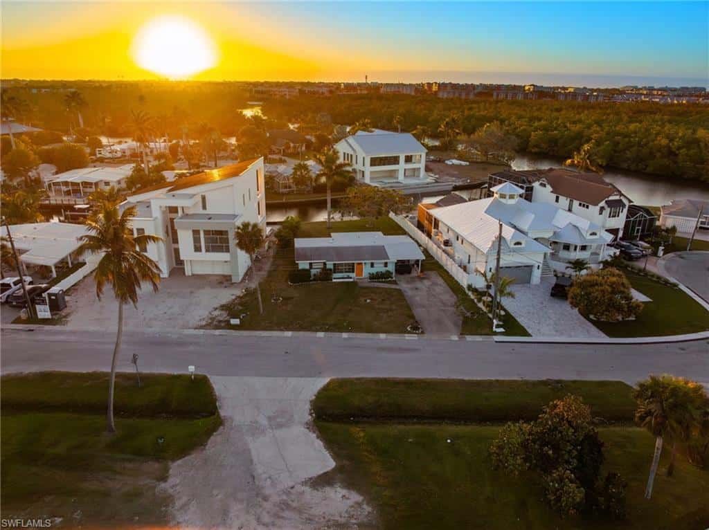 1796 Holiday Ln, Naples, photo 11