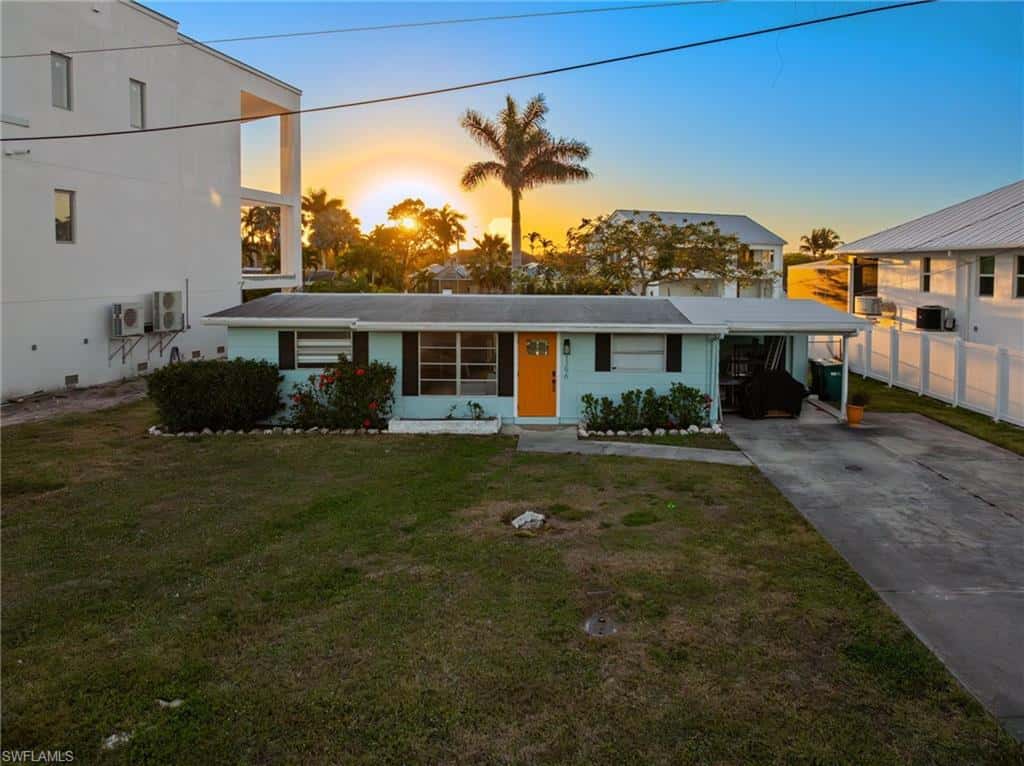1796 Holiday Ln, Naples, photo 8