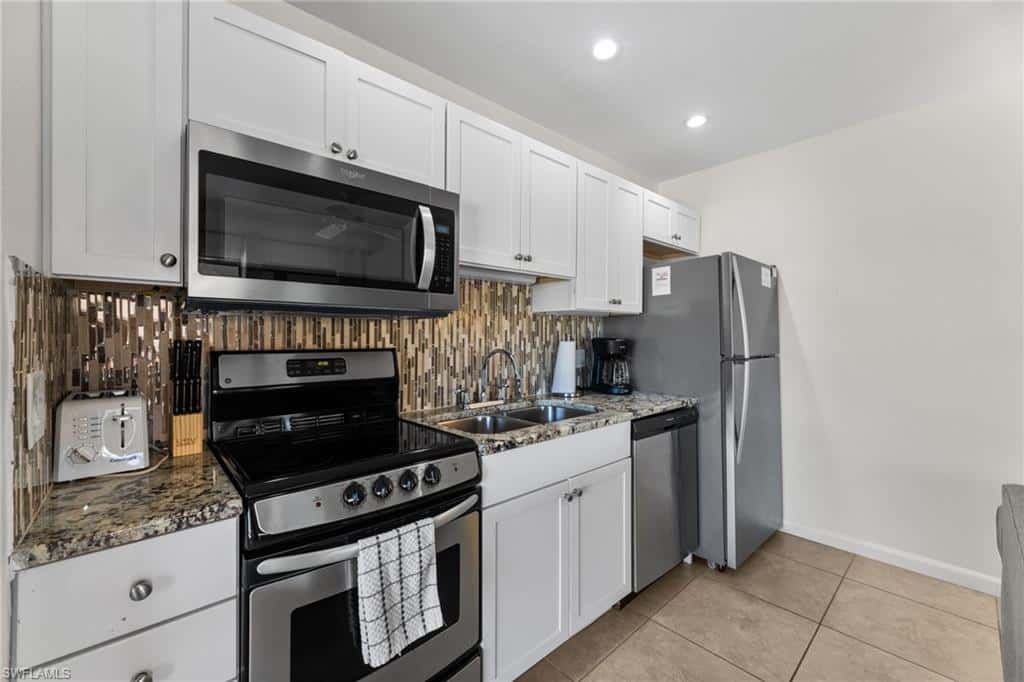 1811 Olde Middle Gulf Dr #10, Sanibel, photo 9